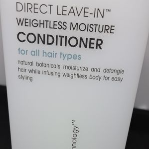 Giovanni direct leave in Weightless Moisture Conditioner 33floz jumbo salon size